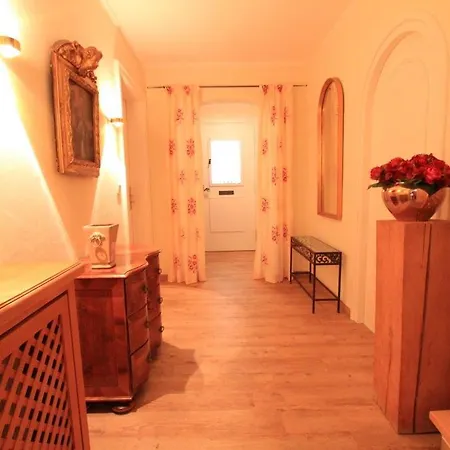 180 Qm Luxus Fuer Familien Und Freunde 6 Personen Prázdninový dům